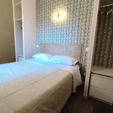 Πανσιόν Milazzo23 2*